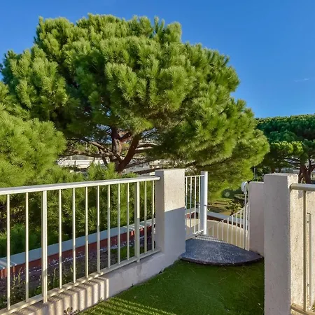 Penthouse With Pool Sea View And Parking Apartment