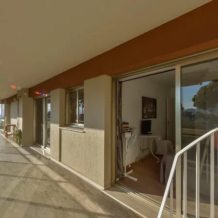 Penthouse With Pool Sea View And Parking * Cannes